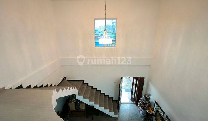 Rumah 2 Lantai Lucky Garden Full Furniture Batam 2