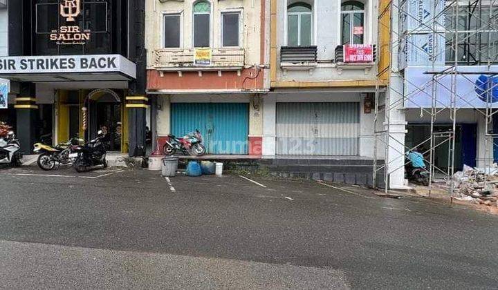 Ruko 3 Lantai Mahkota Raya Hadap Jalan Utama Cocok Branding Batam 1