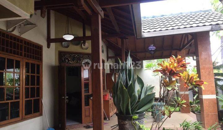 Dijual Rumah Bagus Full Kayu 1,5 Lantai Deltasari Waru Sidoarjo 1