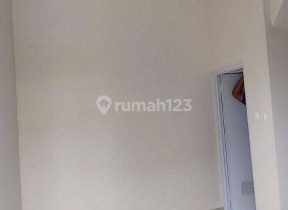 Rumah Murah 2 Lantai Baru SHM di Medokan Rungkut Surabaya Timur 2