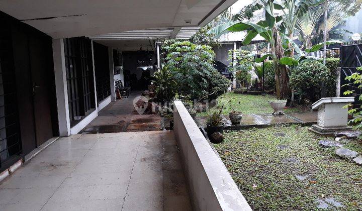 Rumah 2 Lt Luas Bagus SHM Murah di Kebayoran Lama, Jkt Selatan 2