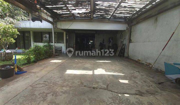 Rumah 2 Lt Luas Bagus SHM Murah di Kebayoran Lama, Jkt Selatan 1