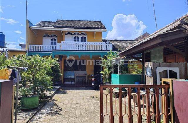 Rumah Lama 2 Lantai Murah Bagus SHM di Pasar Rebo, Jakarta Timur 1