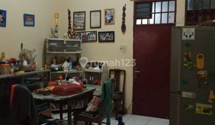 Rumah 2 Lantai Bagus SHM di Pondok Gede, Bekasi 1