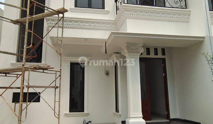 Rumah 3 Lantai Baru Luas Mewah Murah SHM di Pondok Gede, Bekasi 1