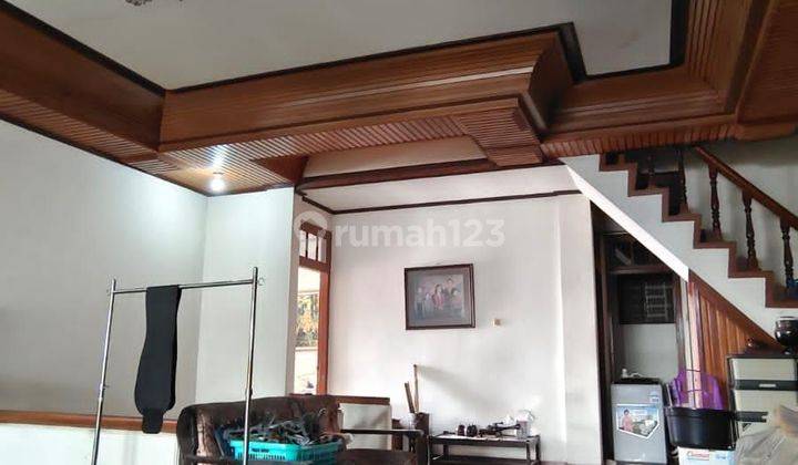 Rumah 3 Lantai Bagus Luas Termurah SHM di Pondokmelati, Bekasi 2