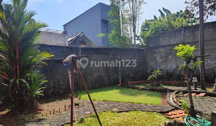 Tanah Bonus Rumah Strategis Jatinegara, Jakarta Timur SHM 430 m² 1