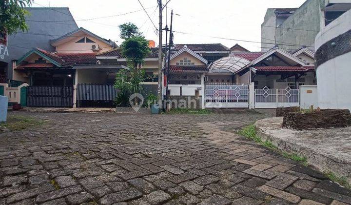 Rumah Hook 1,5 Lt Bagus Murah Strategis SHM Pondok Gede, Bekasi 2