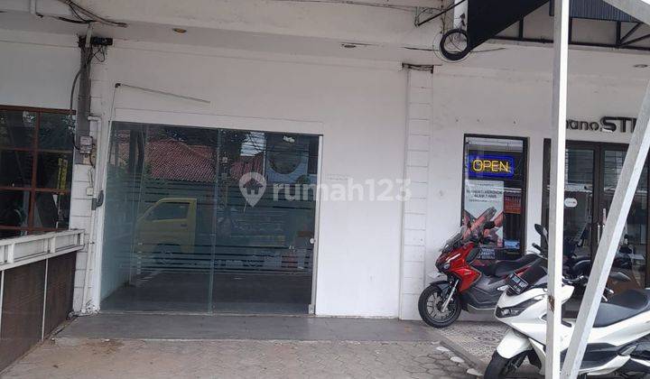 Ruko 2 lantai, lokasi bagus, di pinggir jalan raya 2