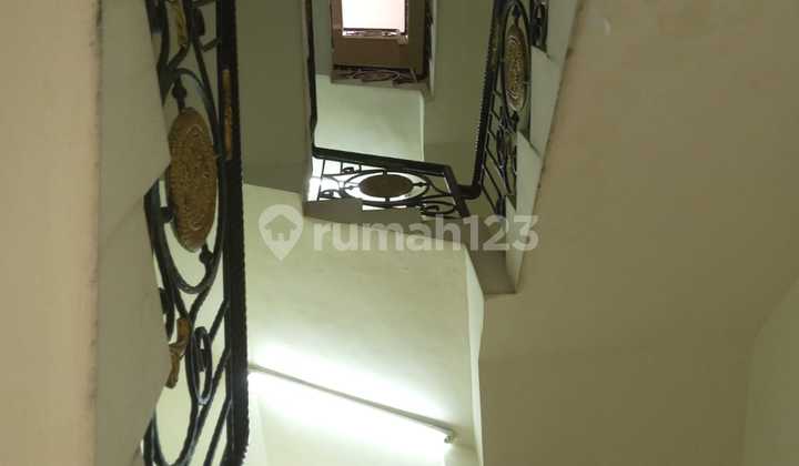 5-Storey Shophouse, With Elevator, Wijaya, Blok M 2