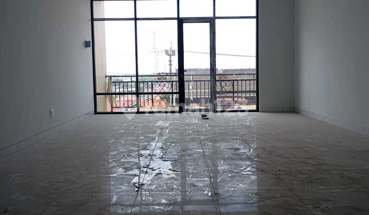 3-Story Shophouse, Can Combine 3 Units, Cinere Limo, Depok