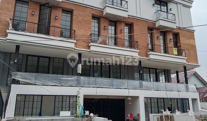 3-Story Building, Spacious Parking, Rent Price Can Be Installed, Krukut - Depok 3-Story Building, Spacious Parking, Rent Price Can Be Installed, Krukut - Depok
