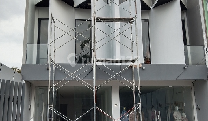 Rukocantik4 Floors, Parking for 6 Cars, Jagakarsa, South Jakarta Rukocantik4 Floors, Parking for 6 Cars, Jagakarsa, South Jakarta