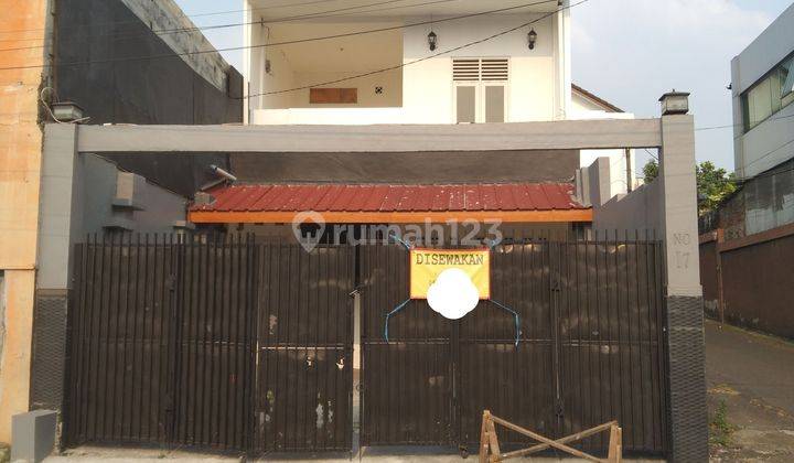 Rumah 2 Lt, Cocok Utk Usaha Di Pinggir Jl.raya 1