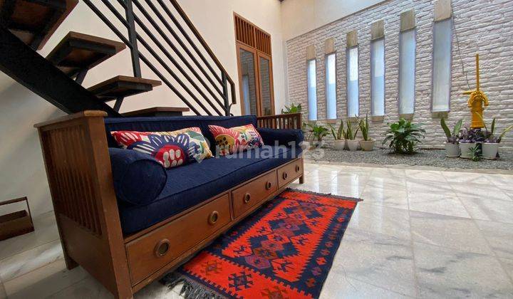 Rumah Terawat Semifurnished Di Cinere 1