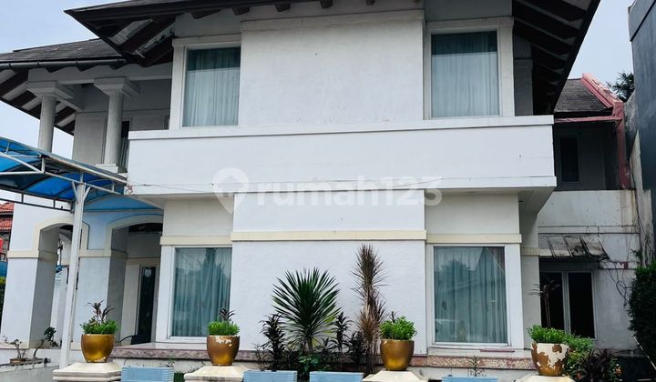 Land Area 954 / Building Area 350, Swimming Pool, Lebak Bulus