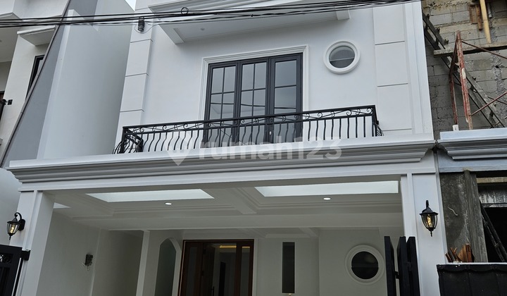 Rumah 3 Lt , 4 Kt + 1 ,siap Huni Di Cinere Depok Rumah 3 Lt , 4 Kt + 1 ,siap Huni Di Cinere Depok