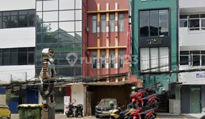 4-Storey Shop House, by the Main Road, Wolter Monginsidi, Kebayoran Baru