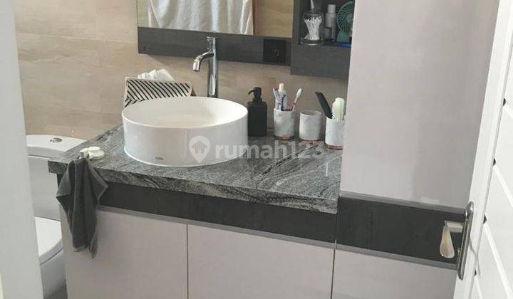 Dijual Rumah 2.5 Lantai Semi Furnished di Citra 2, Jakarta Barat 2