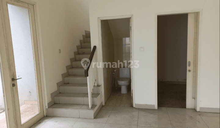 Rumah Unfurnished SHM di Bsd Residence One, Tangerang 2