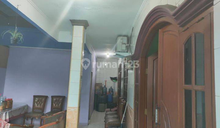 Rumah Pinggir Jalan Bisa Usaha di Jalan Satu Maret, Kalideres 1