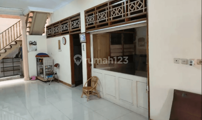 Rumah 2lantai Bagus Semifurnished SHM di Dahlia, Cengkareng Barat 2