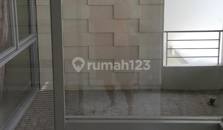 For Rent 3-Storey House Manyar PIK North Jakarta 2