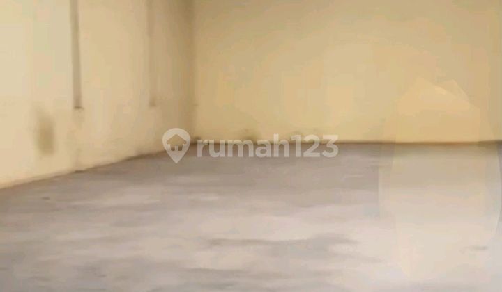 Warehouse for Sale at 99 Salembaran, Tangerang. Warehouse for Sale at 99 Salembaran, Tangerang.