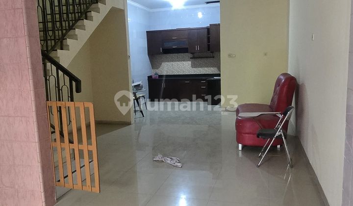 Di Sewakan Rumah Teluk Gong, Jakarta Utara Di Sewakan Rumah Teluk Gong, Jakarta Utara