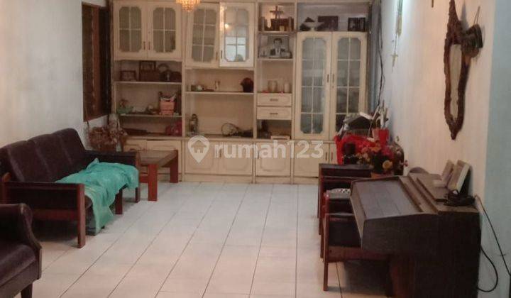 Dijual Rumah siap Huni di Jl Pulo Asem Utara, Jakarta Timur 1