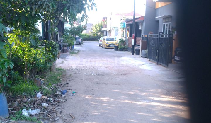 Rented House in Complex Near Bus Stop