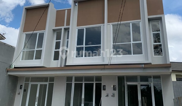 Ruko Serpong Bsd Siap Huni (new Brand) 2 Lantai, Lb 135 Meter 2,6 Milyar Ruko Serpong Bsd Siap Huni (new Brand) 2 Lantai, Lb 135 Meter 2,6 Milyar