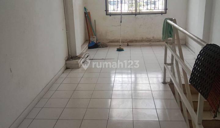 Dijual Ruko 2 Lantai Dekat Pasar Lokasi Pinggir Jalan, Ujung Menteng 003 2