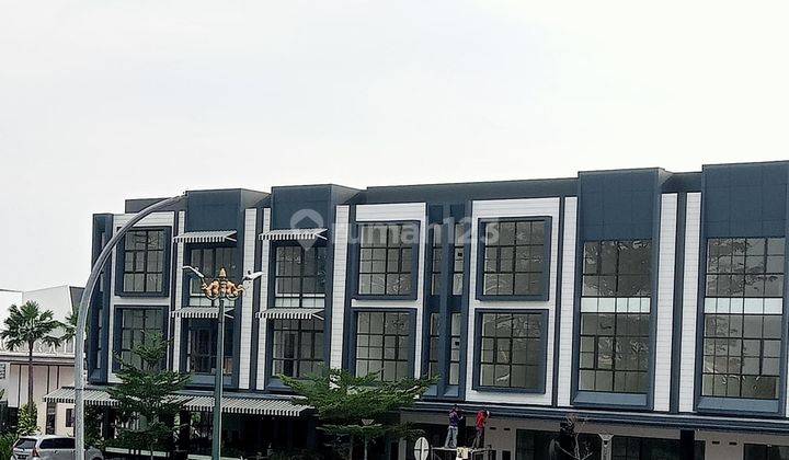 Disewakan Ruko Baru Maison De Wisteria 3 Lt, Metland Menteng 028 1