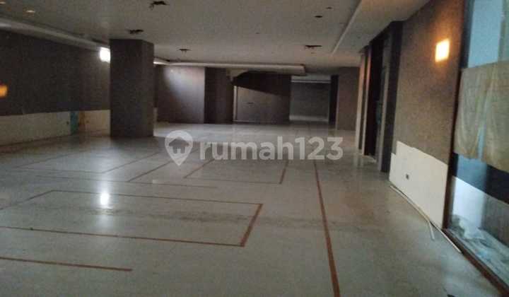 3-Story Citraland Building for Rent, Suitable for Office Use