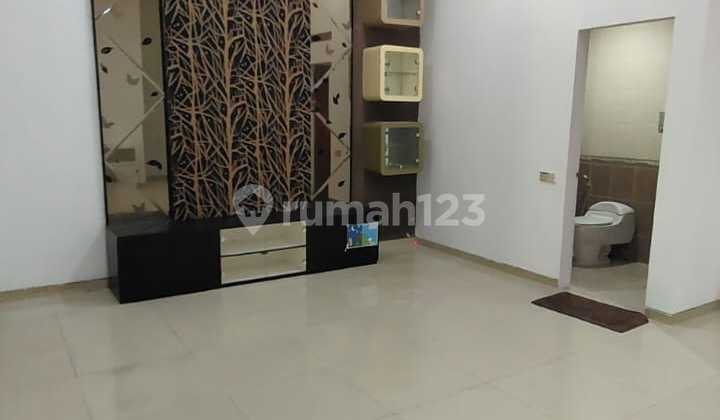 Mulyosari 1st Floor for Rent, Clean and Well-Maintained Mulyosari 1st Floor for Rent, Clean and Well-Maintained