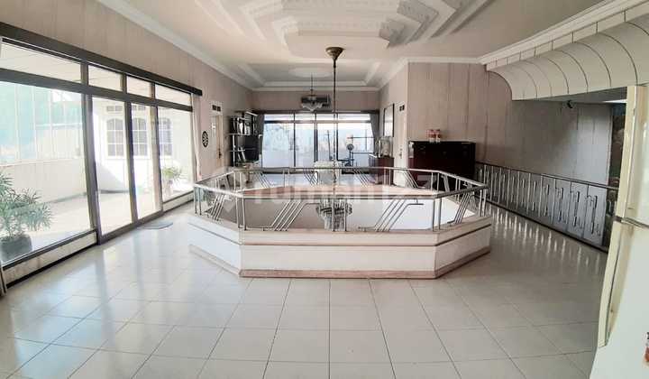 Sell Manyar Kertoarjo