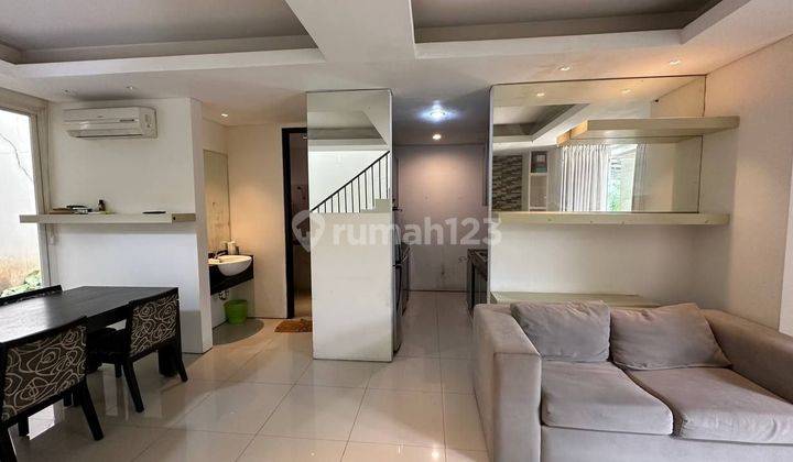 TERMURAH FULL FURNISHED !!
Rumah 2 Lantai DIAN ISTANA - Mocca Vrbana  2