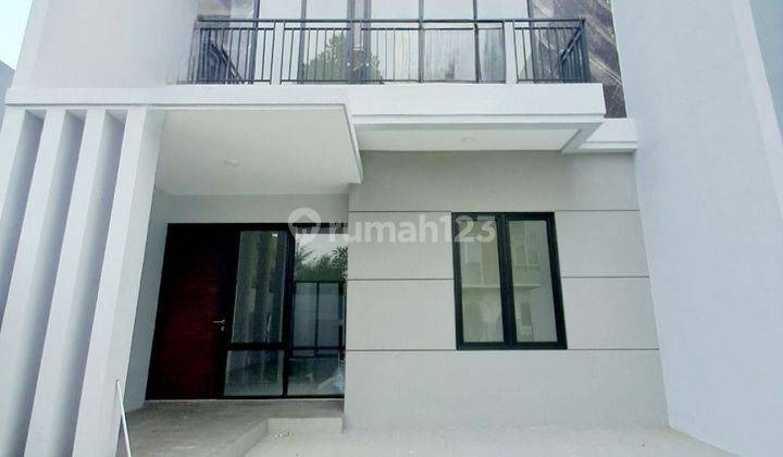 Dijual Rumah Baru Gress Pakuwon City - Taman Mutiara 
 2