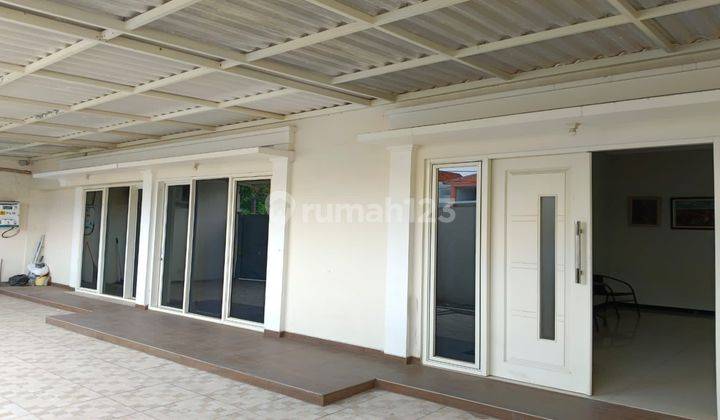 DiJual Rumah 2 Tingkat Mewah Pusat Kota Jln Rinjani 2