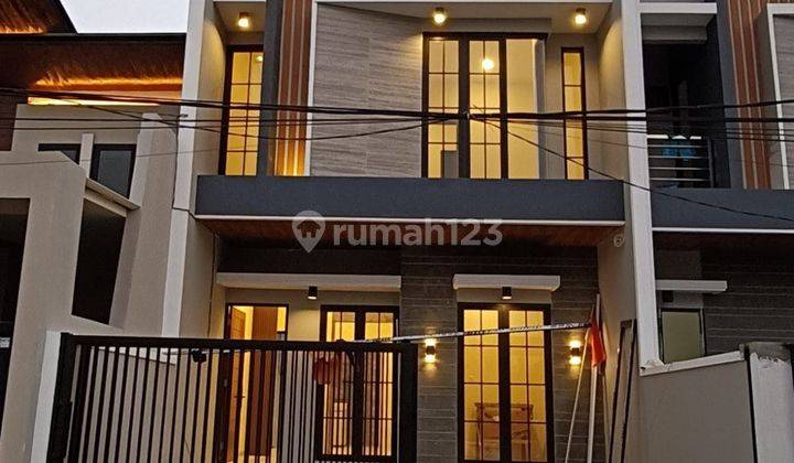 Dijual Rumah Model Scandinavian Mewah Lokasi Sutorejo  1