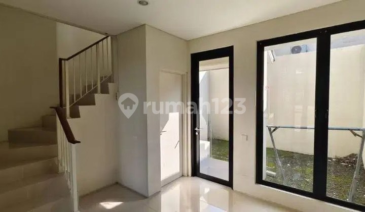 Jual Cepat Rumah North west lake bagus dan termurah 2