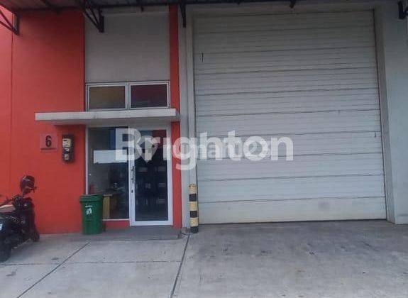 Gudang siap pakai di komplek pergudangan bizpark Cakung Jakarta Timur 1