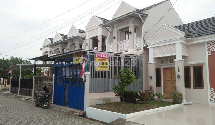 *DIJUAL 1 UNIT TOWN HOUSE 2 LANTAI SIAP HUNI DI KOMP. GRAND SANJAYA KM 10* 1