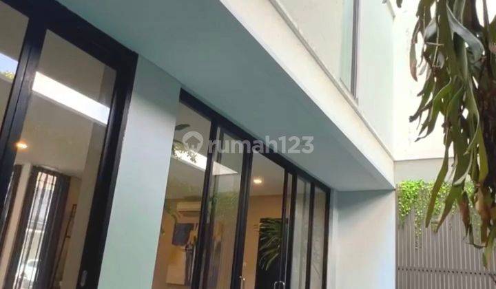 Rumah Exclusive Ampera Jakarta Selatan 2