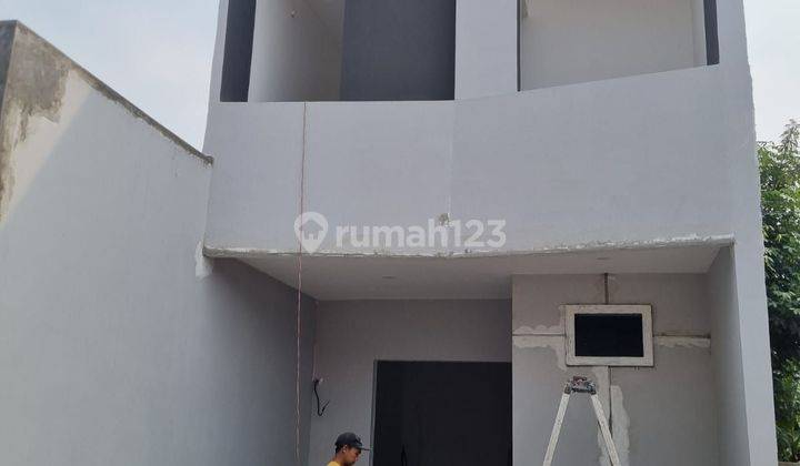 Rumah 2 Lantai Cijantung 2