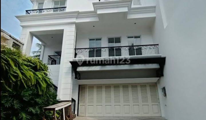 Rumah Exclusive Cilandak 2