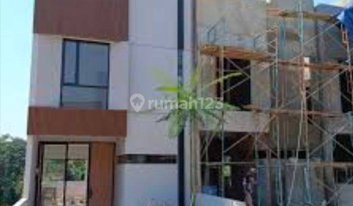 Rumah Paling Murah Nempel Jaksel 1