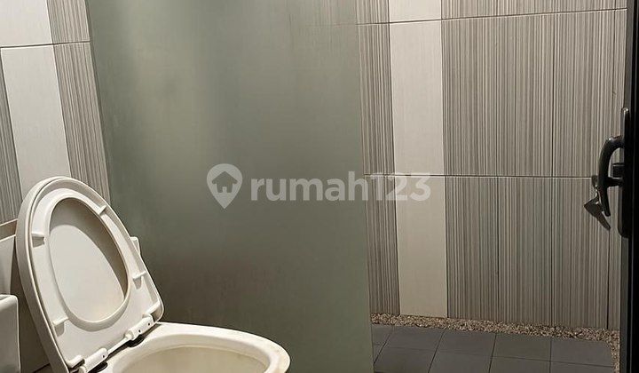 Rumah Bagus Unfurnished SHM Antapani, Bandung 2