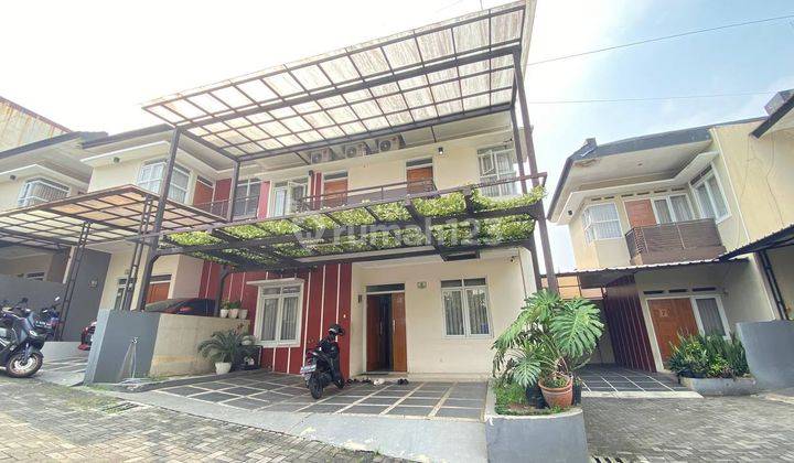 Rumah Hook Semi Furnished di Cluster Padasuka Kodya Bandung One Gate System 1